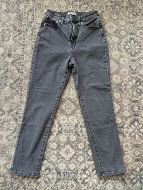 Madewell Curvy Perfect Vintage Jean Womens Size 26 Gray High Rise Tapered Denim